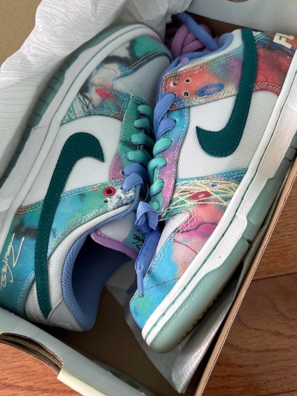 Nike SB Dunk “Futura”